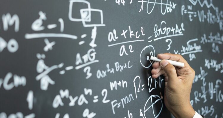 The Role of Math in Different College Majors A Multifaceted Journey