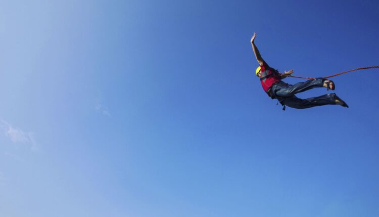 The UK - bungee jumping - holiday activities